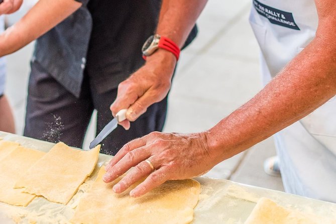 Sorrento: Hands-On Pasta, Tiramisu & Limoncello Fun Class - Tiramisù that you can repeat at home