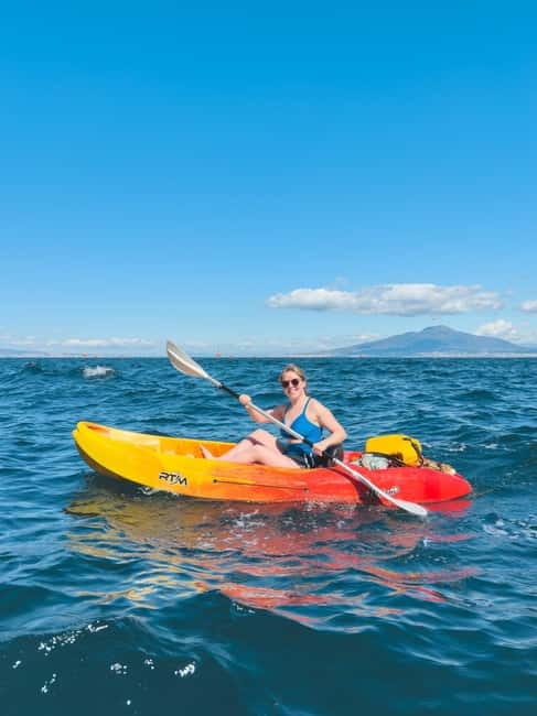 Sorrento: kayak small group tour to Bagni Regina Giovanna - Arriving at Bagni Regina Giovanna