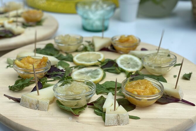 Sorrento Lemon Grove Experience with Local Product Tasting - Adding lunch at the citrus grove restaurant