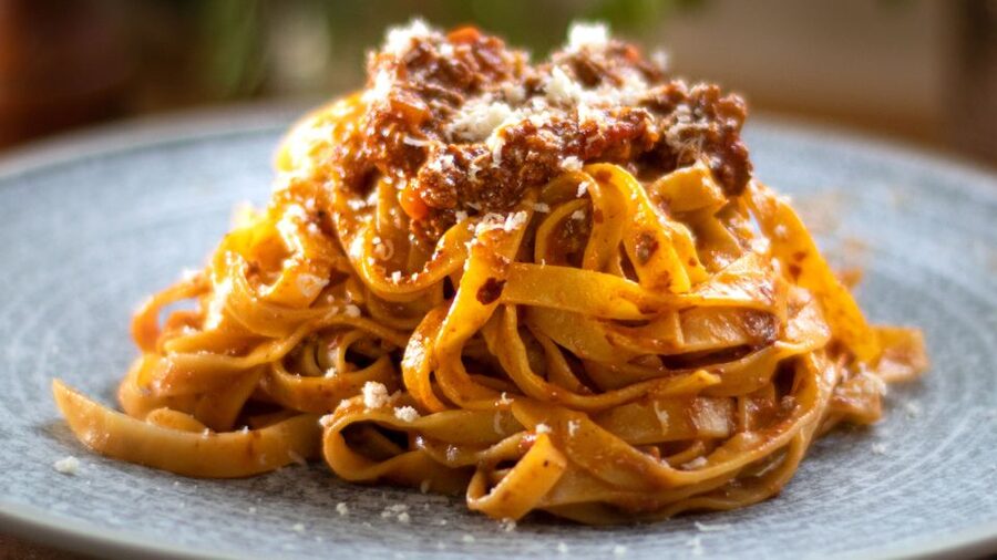 Sorrento: Pasta and Pizza Hands-On Master Class - Cooking at a Sorrento villa above the sea