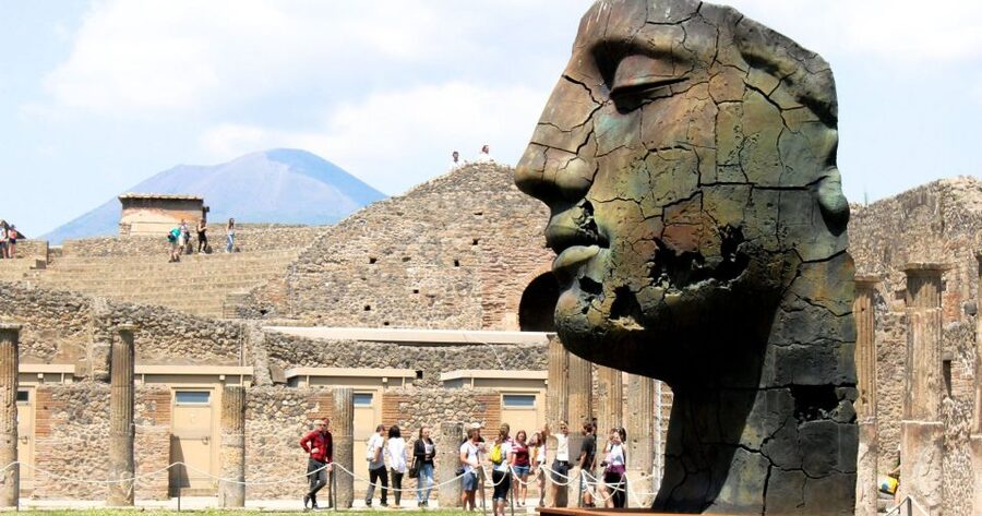 Sorrento: Pompeii and Vesuvius Day Trip with Entry and Lunch - Winery Lunch Near Mount Vesuvius