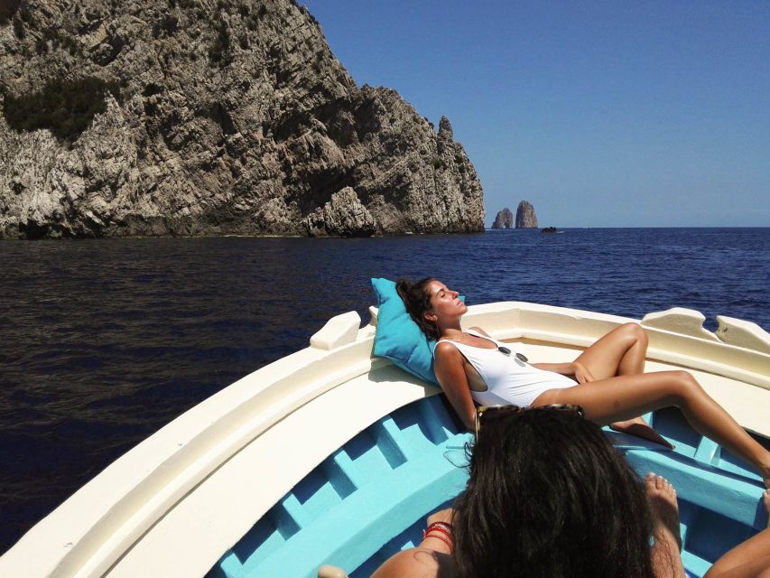 Sorrento: Sea-Fishing Tour with Lunch Onboard - Key points to know before booking