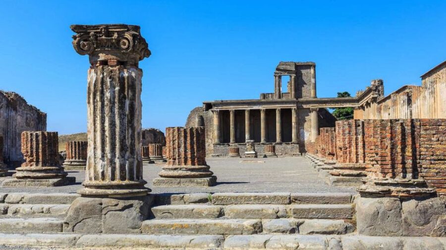 Sorrento: Skip-the-Line Pompeii Express Tour by Train - Key Points at a Glance
