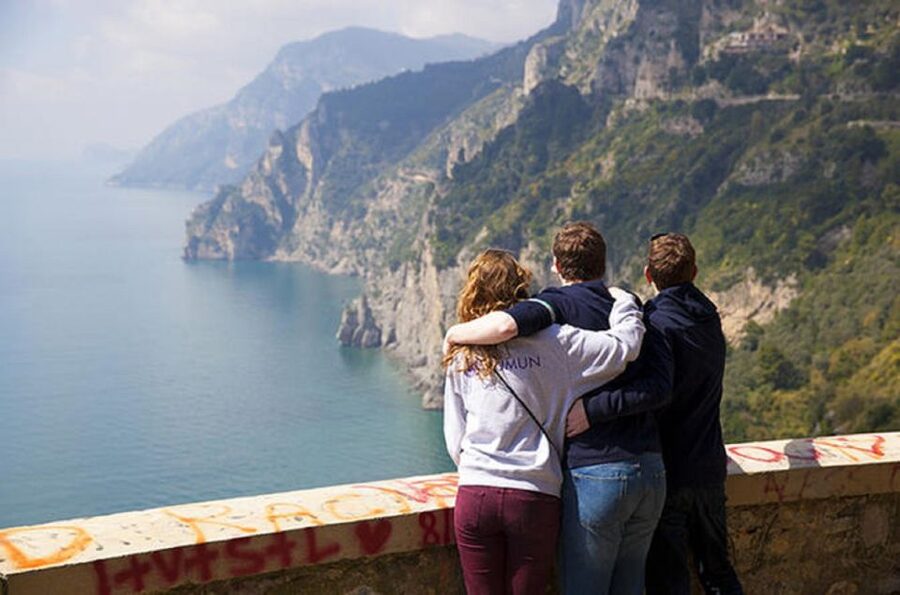 Sorrento: Small Group Tour to Positano, Amalfi and Ravello - Lunch, drinks, and what is really included
