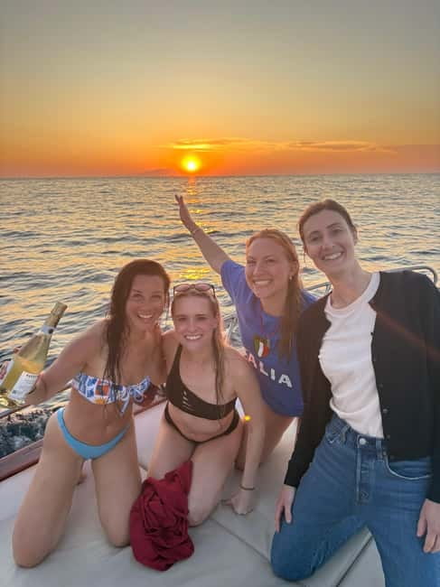 Sorrento Sunset Cruise with Aperitif on Board - Why sunset is the right time for this Sorrento cruise