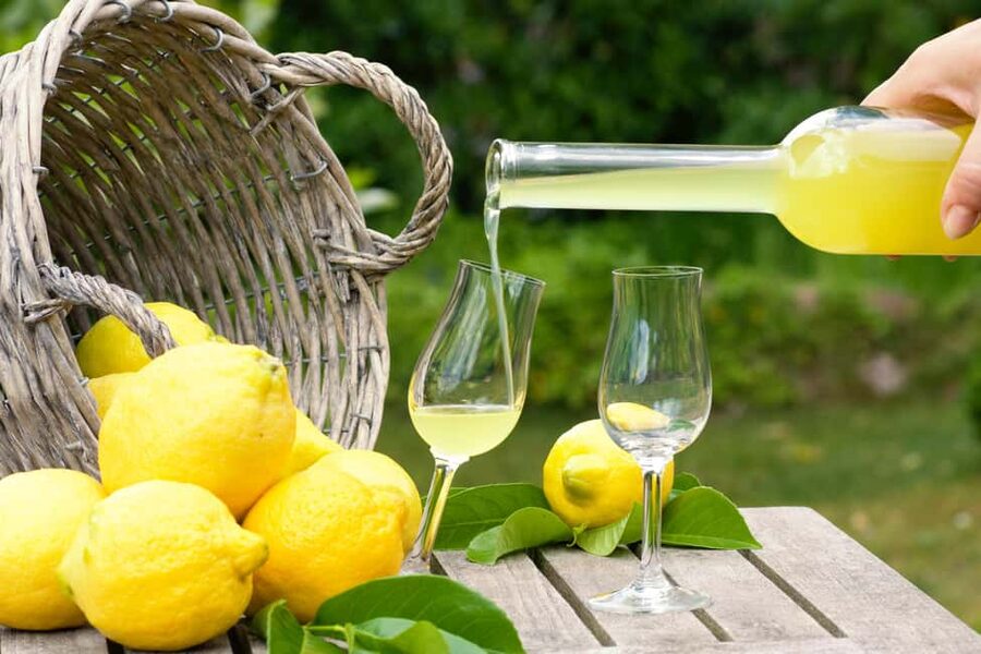 SORRENTO: Sunset Limoncello Making After-Dinner Experience - Meeting near Vallone dei Mulini