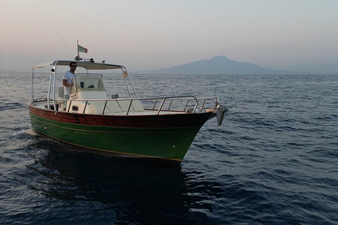 Sorrento Sunset Private Tour - Premium 28ft Boat - Thirty minutes at Marina di Puolo