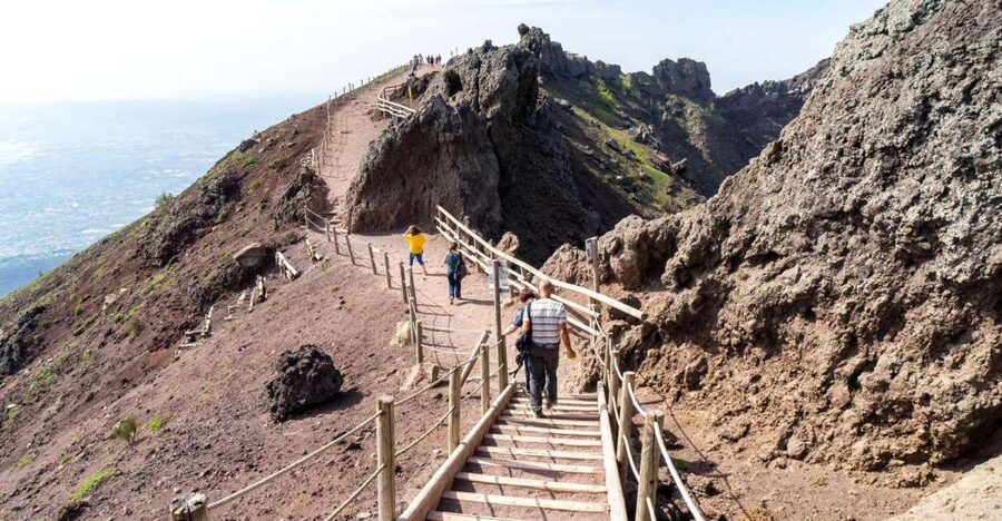 Sorrento: Vesuvius Day Trip with Entry and Lunch - Walking the Mount Vesuvius crater route