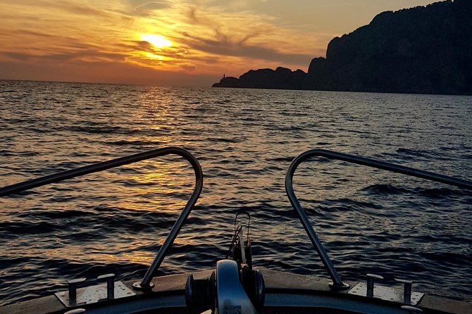 Sunset tour by private boat - From Coral Grotto to White Grotto