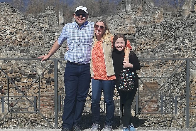 The charm of Pompeii and Herculaneum.Private Tour with Official Guide - What makes Pompeii worth your time