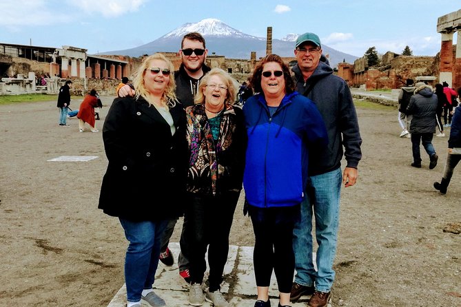 The charm of Pompeii and Herculaneum.Private Tour with Official Guide - The train from Pompeii to Herculaneum
