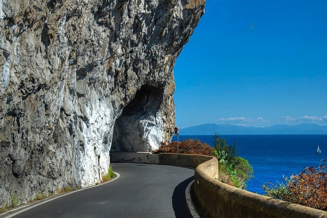 The highlights of the Amalfi Coast from Amalfi - Ravello, high above Amalfi and Minori