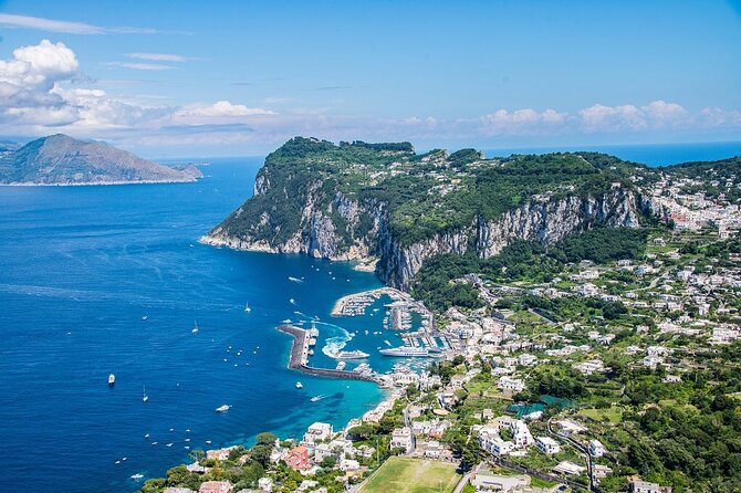 Tour of Capri and Anacapri with chairlift - A full-day plan for seeing Capri from sea to summit