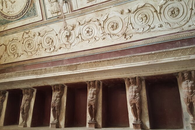 Tour of Pompeii & Amalfi Coast with Skip the Line & Pick Up from Naples Port - Why the private format matters