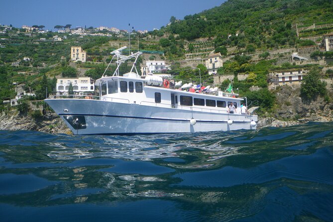 Tour on the Amalfi Coast, 4-hour cruise with aperitif - Why a boat is a smart way to see the Amalfi Coast