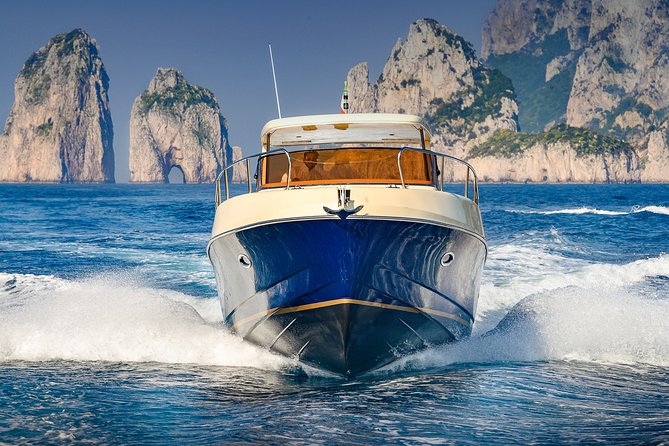 Tour Privato di Capri in Barca - Why a private boat makes Capri easier