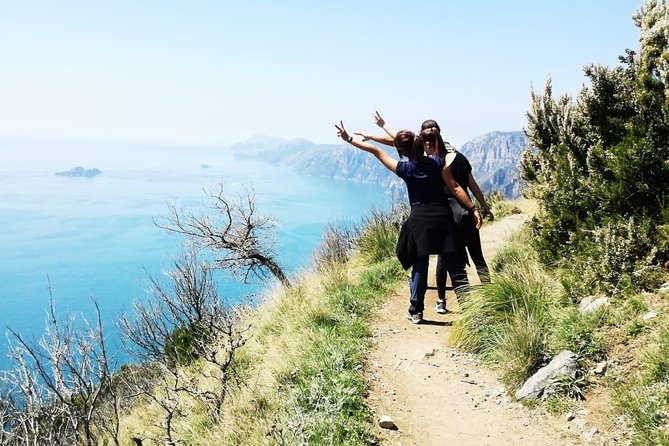 Trail of the gods with local guide Saveria Fiore "Ladybug" - Starting high above Positano in Nocelle