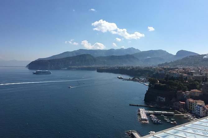 Transfer from Sorrento to Naples - Key points to know before booking