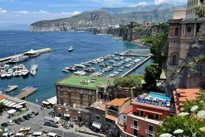 Transfer from Sorrento to Naples airport or station - The road to Naples and the value of back roads