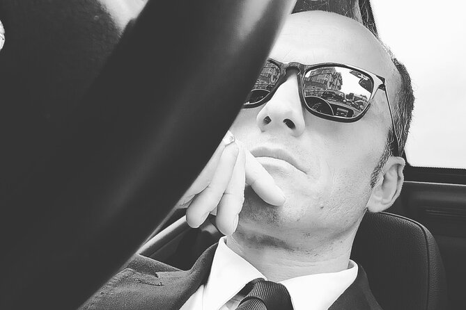 Transfer private from Positano to Naples or viceversa - Why a Private Car Helps on This Route