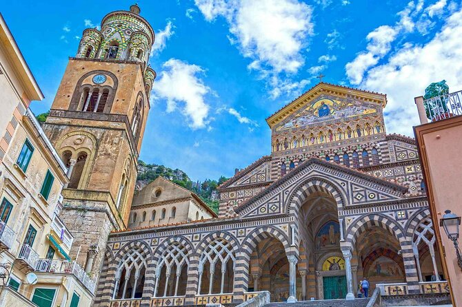 Transfers from Naples to Sorrento Positano Amalfi Ravello Maiori - Leaving Naples without the usual transport headache