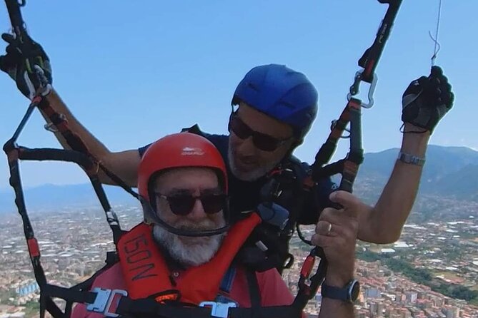Two-seater paragliding Amalfi and Sorrento Coast Monte Faito - The strongest part is the feeling of quiet flight