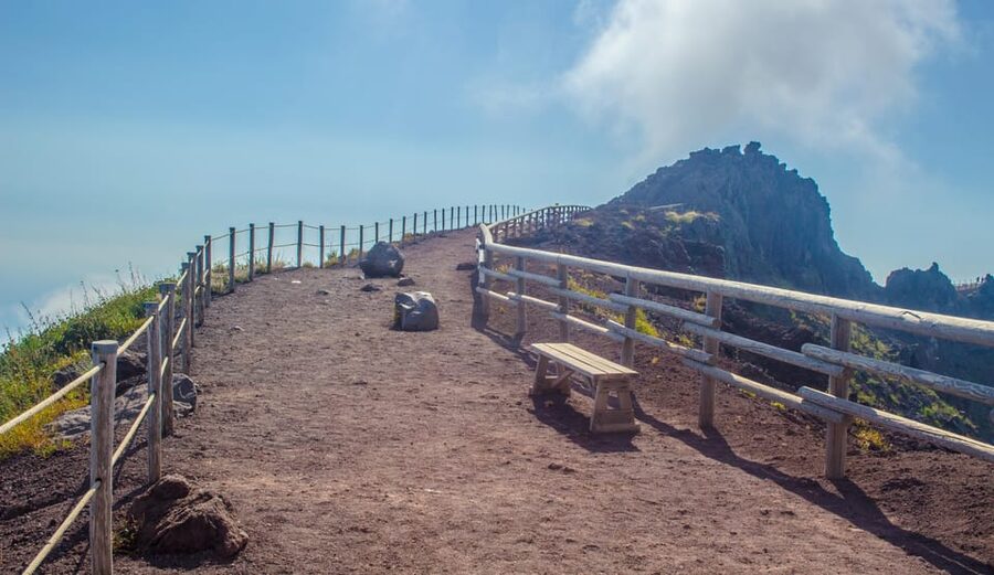Vesuvio Skip The Line Ticket With Digital Audioguide - How the three-hour visit feels