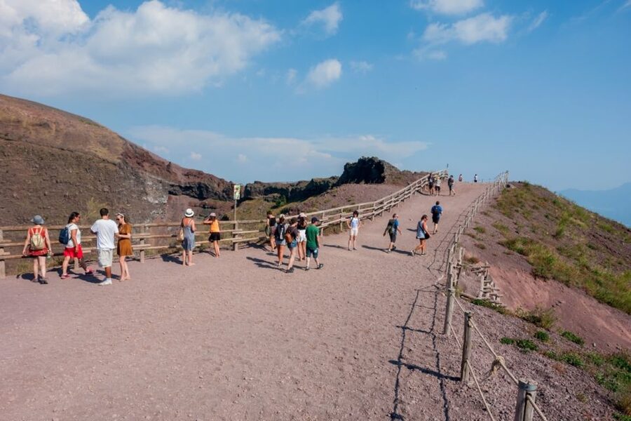 Vesuvius and Pompeii Transfer + Entrance for the Vesuvio - Two hours on the Gran Cono route