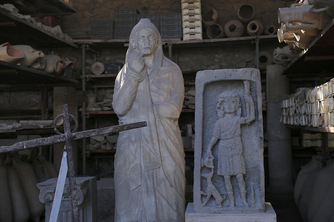 VIP Pompeii Tour including Newly Opened Houses With Archaeologist - Teatro Grande and Teatro Piccolo