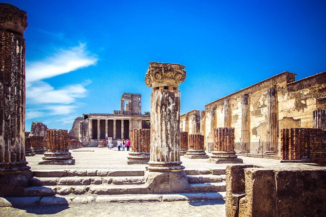 Visit Pompeii with a local expert guide - Key points to know before booking