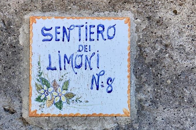 Walking tour from Minori to Maiori along the Path of the Lemons - What Filomena adds to the walk