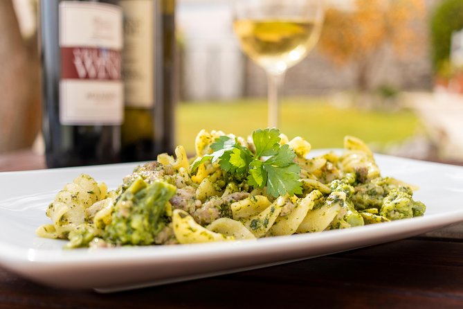 Wine & Food Tasting in Villarena - Who Will Enjoy This Experience Most?